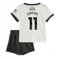 Manchester United Joshua Zirkzee #11 Tretí Detský futbalový dres 2024-25 Krátky Rukáv (+ trenírky)